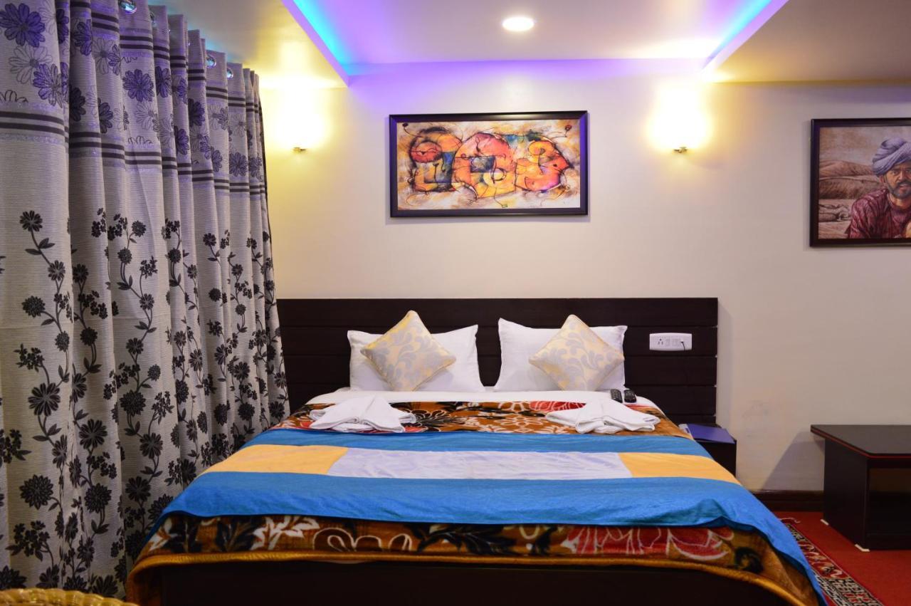 Hotel Golden Sunrise & Spa Pelling Exterior foto