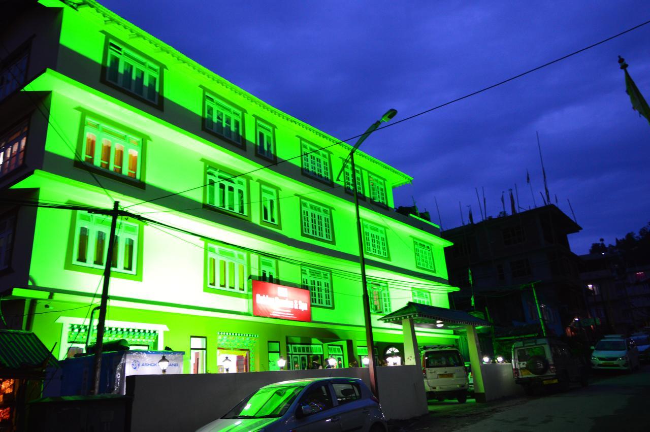 Hotel Golden Sunrise & Spa Pelling Exterior foto