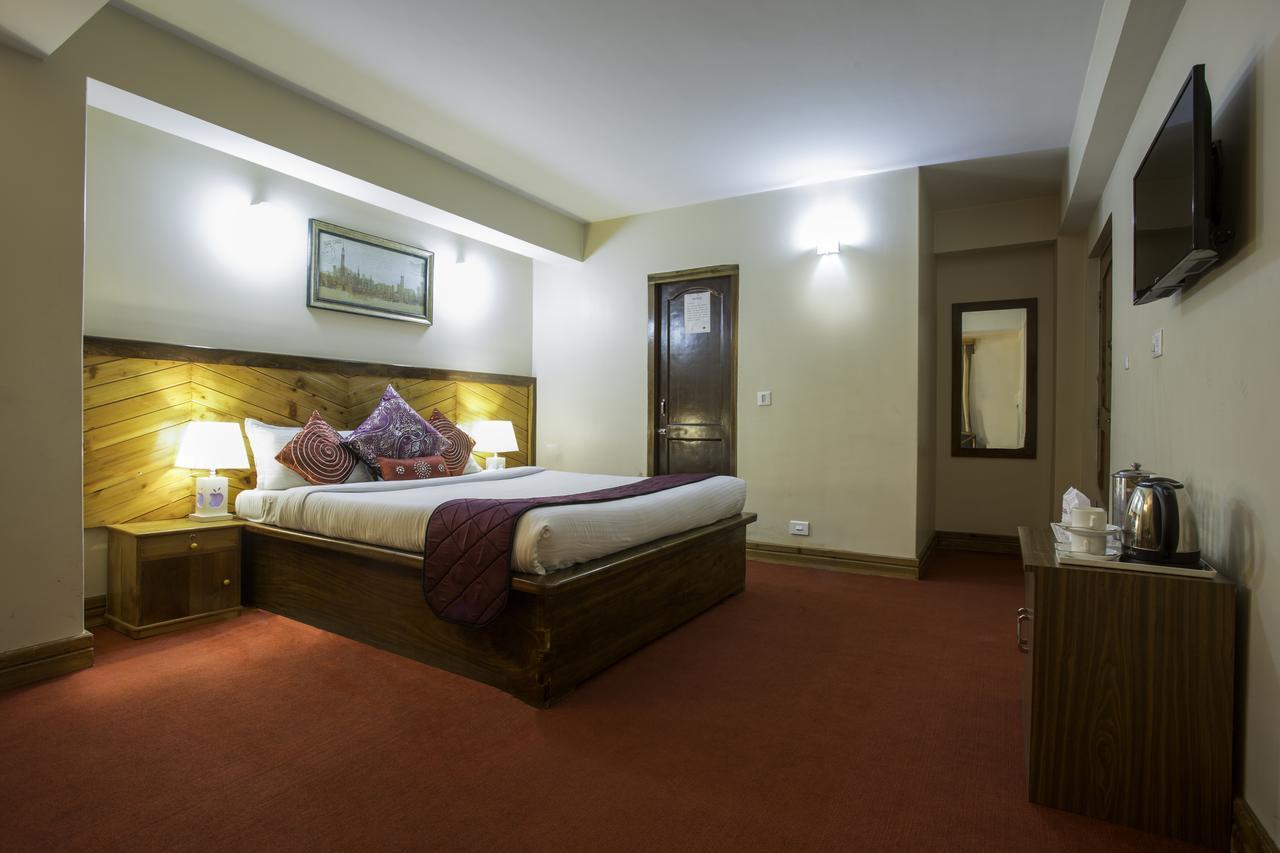 Hotel Golden Sunrise & Spa Pelling Exterior foto