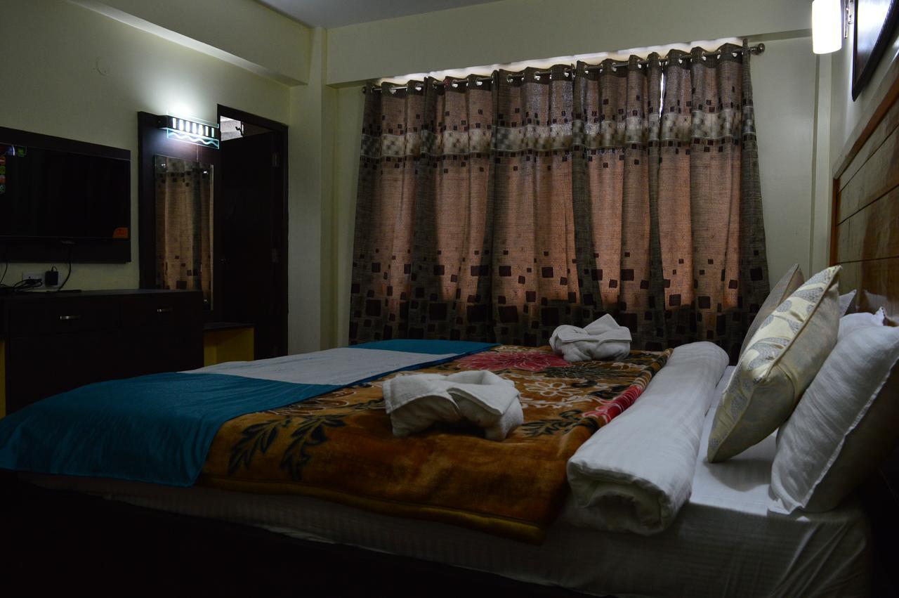 Hotel Golden Sunrise & Spa Pelling Exterior foto